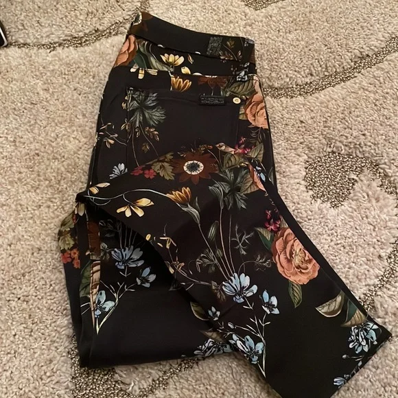 7 For All Mankind Floral Skin Jean (Mid-Waist) - Picture 2 of 11